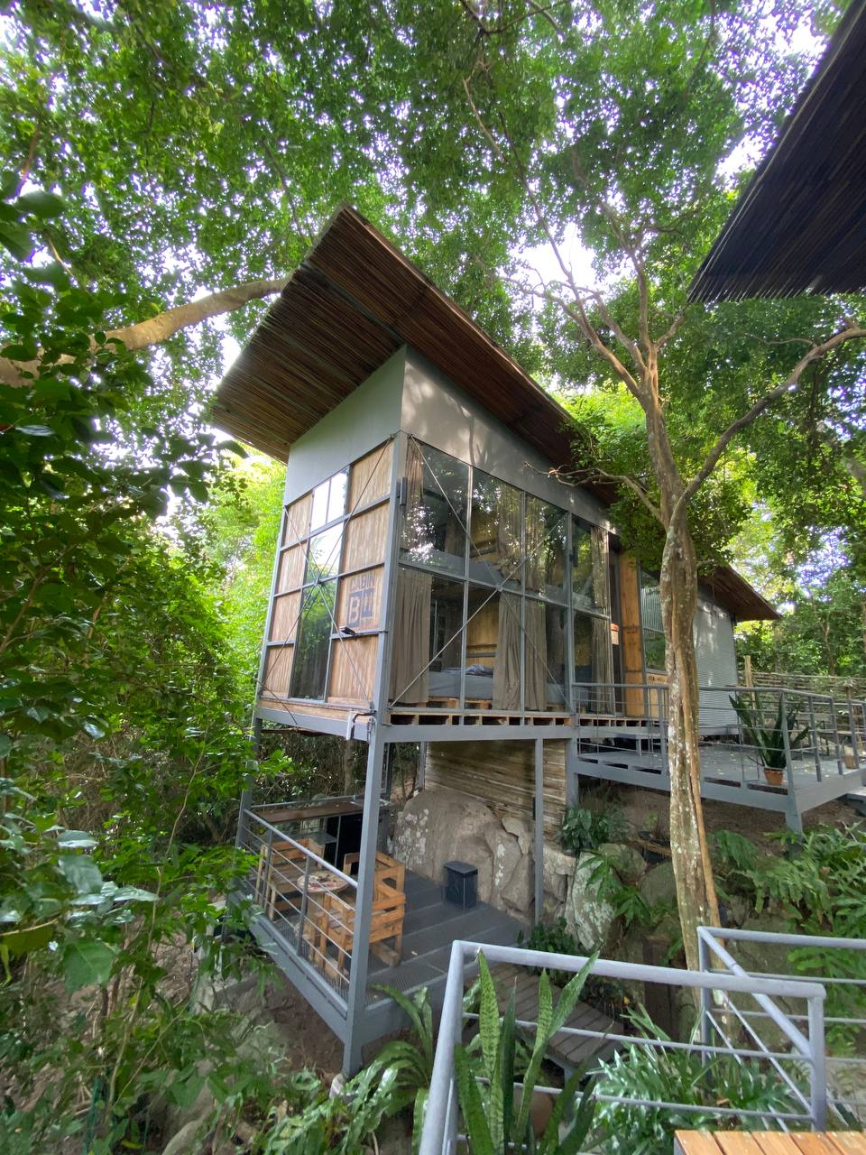 Warehouse Hostel Koh Tao Warehouse Hostel Koh Tao